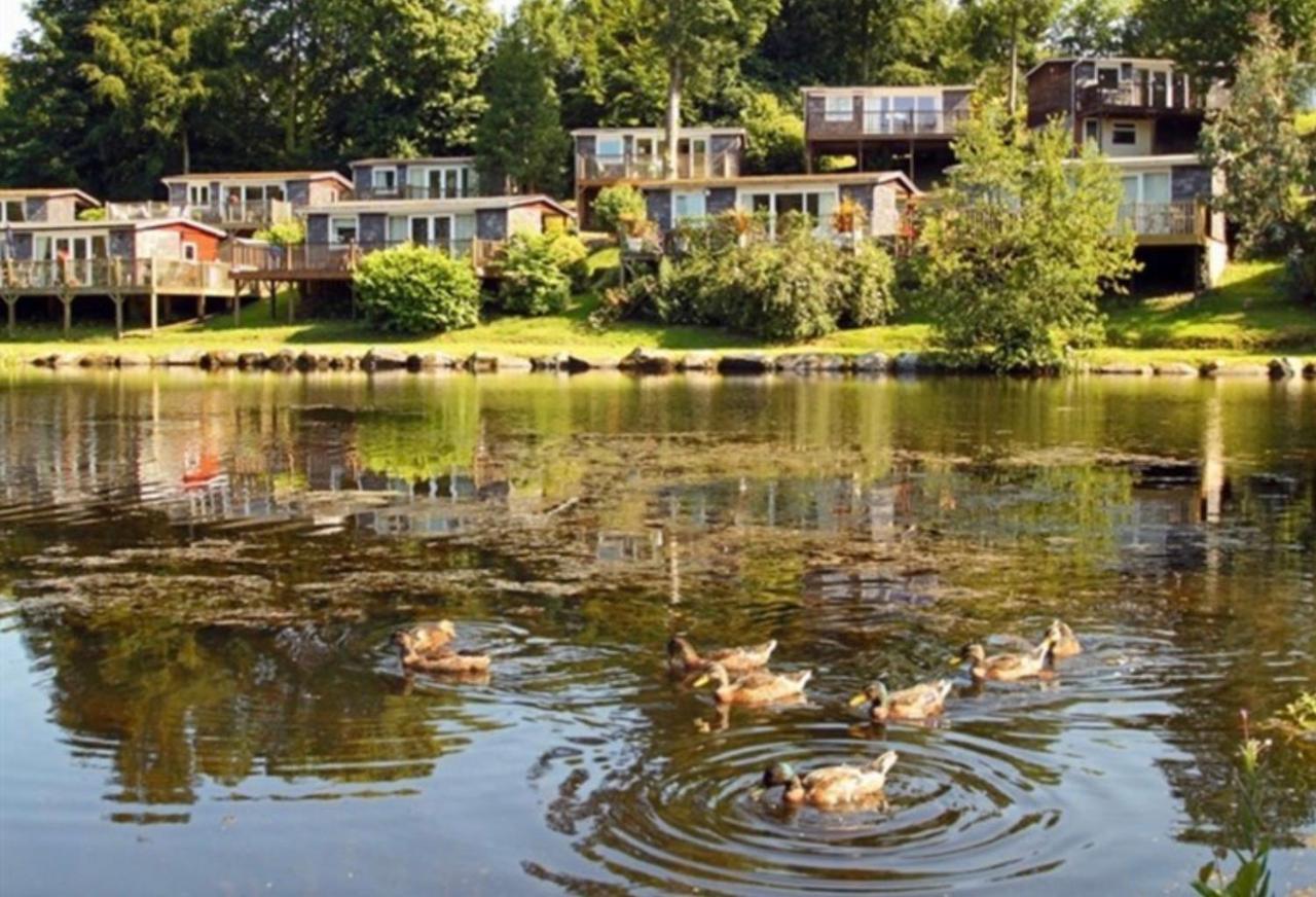 Holiday Cabin Sleeps 5 Glan Gwna Holiday Park Caernarfon Esterno foto